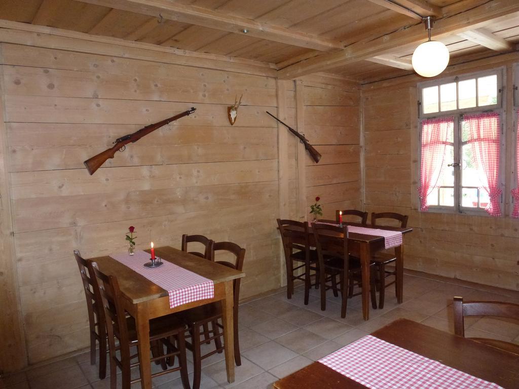 Hotel Waldrand Kiental Bagian luar foto