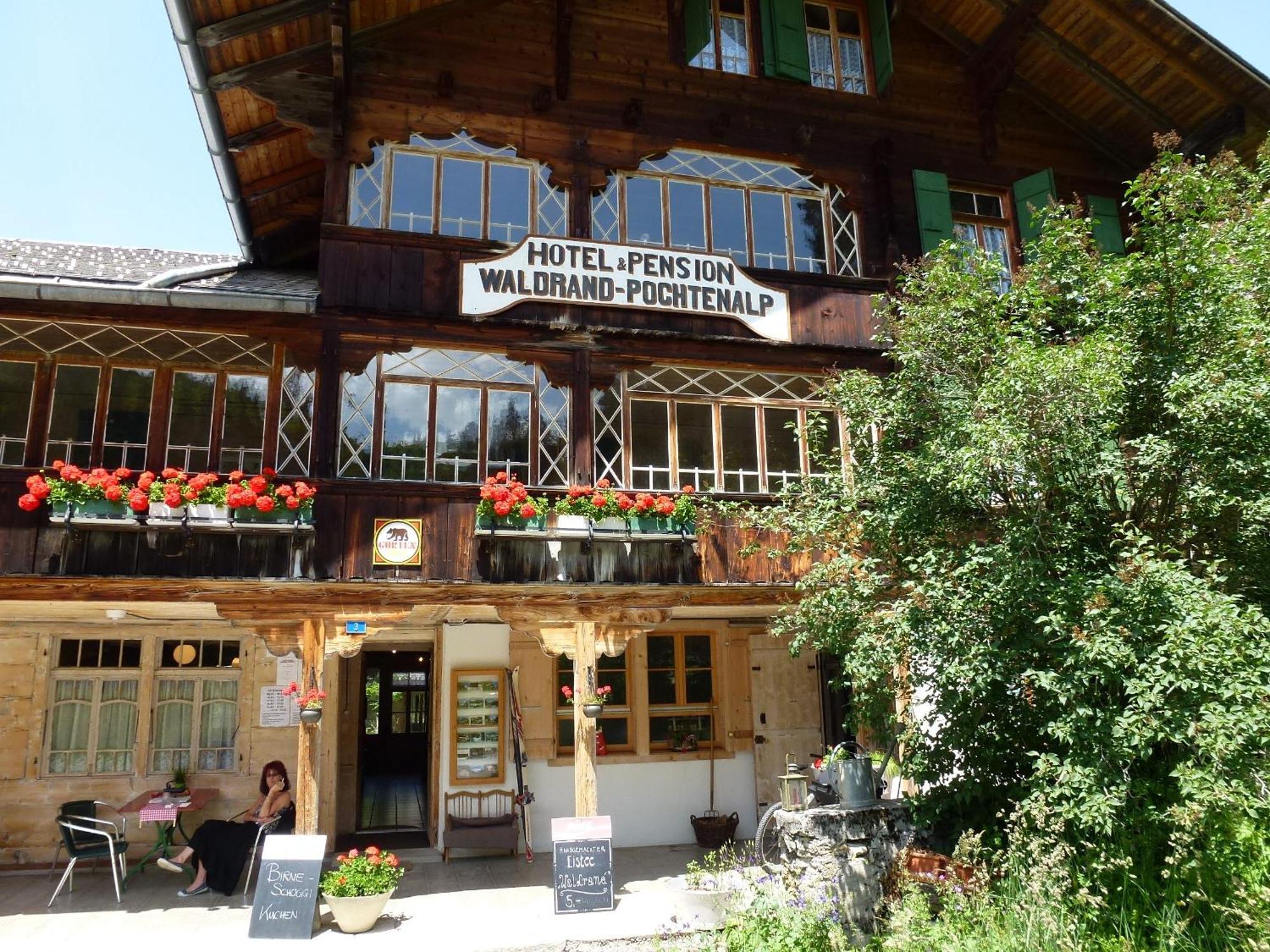Hotel Waldrand Kiental Bagian luar foto